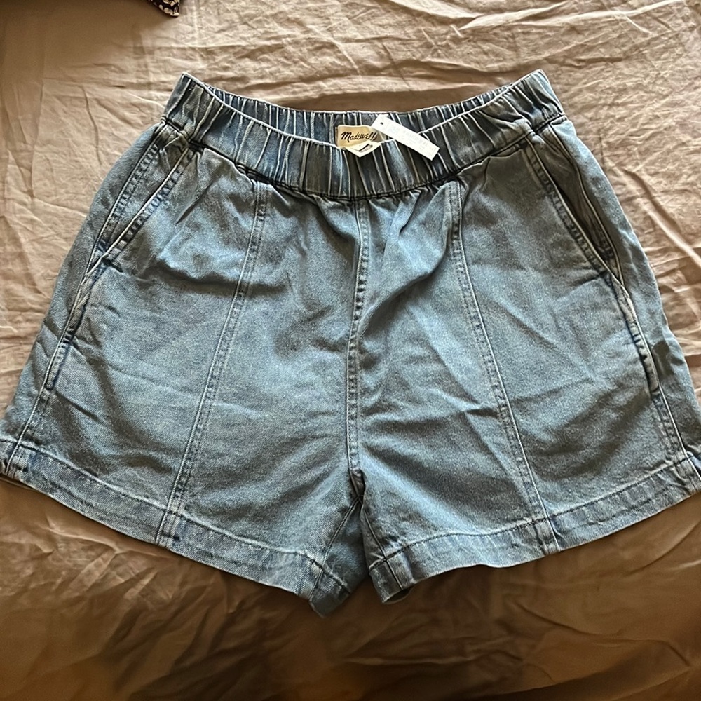Madewell pull on Jean shorts size XS NWT